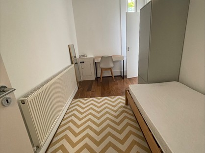 Room in a Shared House, Upper Richmond Road, SW15