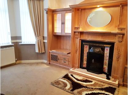 3 Bed Terraced House, Oak Road, M7