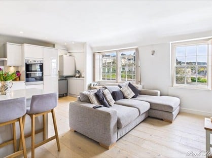 2 bed flat/apartment for rent in 2 Bed Flat, Park Street, BA1