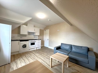 3 Bed Flat, Walsingham Road, BS6