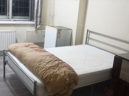 Room in a Shared House, Annabels Mews, W5