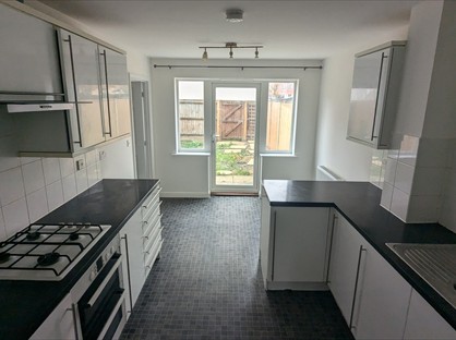 3 Bed Terraced House, Broad Street, CB23