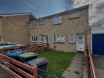3 Bed Semi-Detached House, Medway Close, CR0
