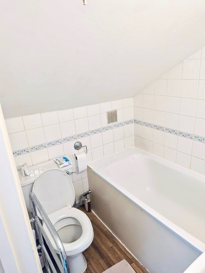 Additional image 7 of Studio Flat, Denbigh St, SW1V, N1 7GU