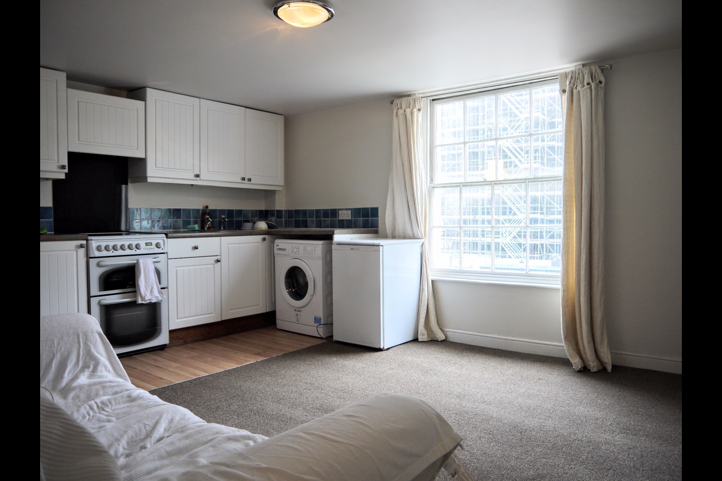 1 Bed Flat, Richmond Place, BN2 photo 5