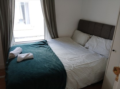 Room in a Shared Flat, Francis Avenue, PO4
