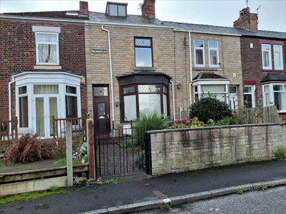 2 Bed Terraced House, Frederic Place, WA7