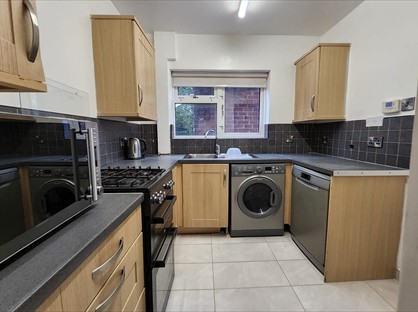 2 Bed Semi-Detached House, Upland Drive, M38