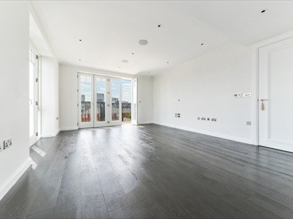 2 Bed Flat, Higham House East, SW6