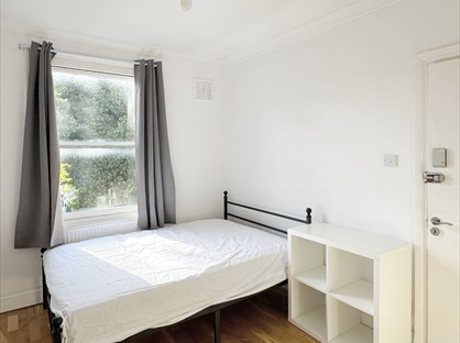 Studio Flat, Mercia Grove, SE13