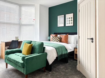 Room in a Shared House, Church Street, BL5