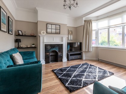 4 Bed Semi-Detached House, Upper Approach Road, CT10