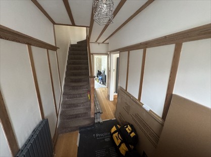 3 Bed Detached House, Elm Park Road, SE25