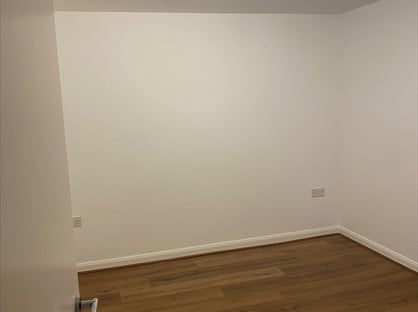 2 Bed Flat, High Road, SS7