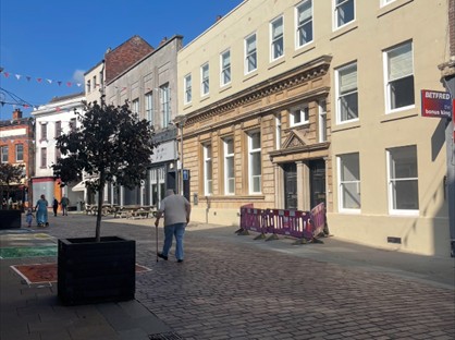 1 Bed Flat, Silver Street, DN21