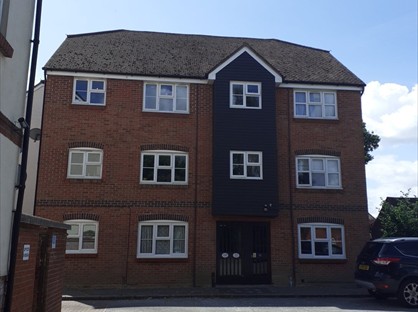 1 Bed Flat, Harvard Court, CO4