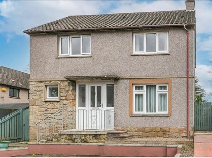 3 Bed Detached House, Park View, KY7