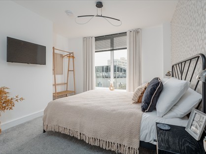 2 Bed Flat, The Sloop, BH14