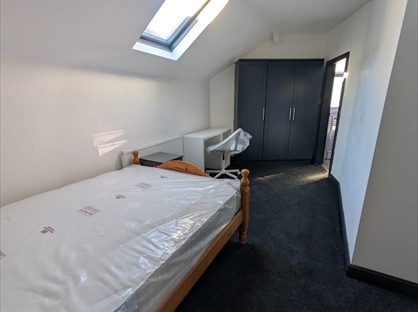 1 Bed Flat, Burley Street, LS3