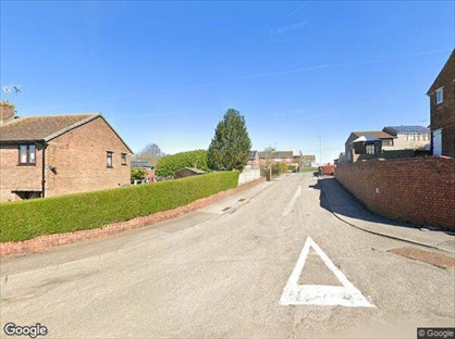 3 Bed Semi-Detached House, Farm View Road, NG17