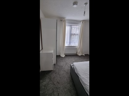 Room in a Shared House, Whitworth Road, SE18