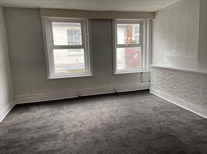 2 Bed Flat, High Street, BH21