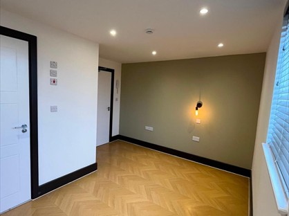 Studio Flat, Augustine Road, DA12
