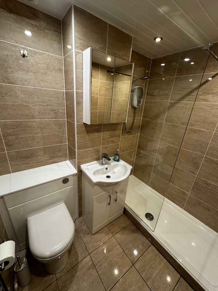 Additional image 10 of 2 Bed Flat, Rutland Court, G51, N1 7GU