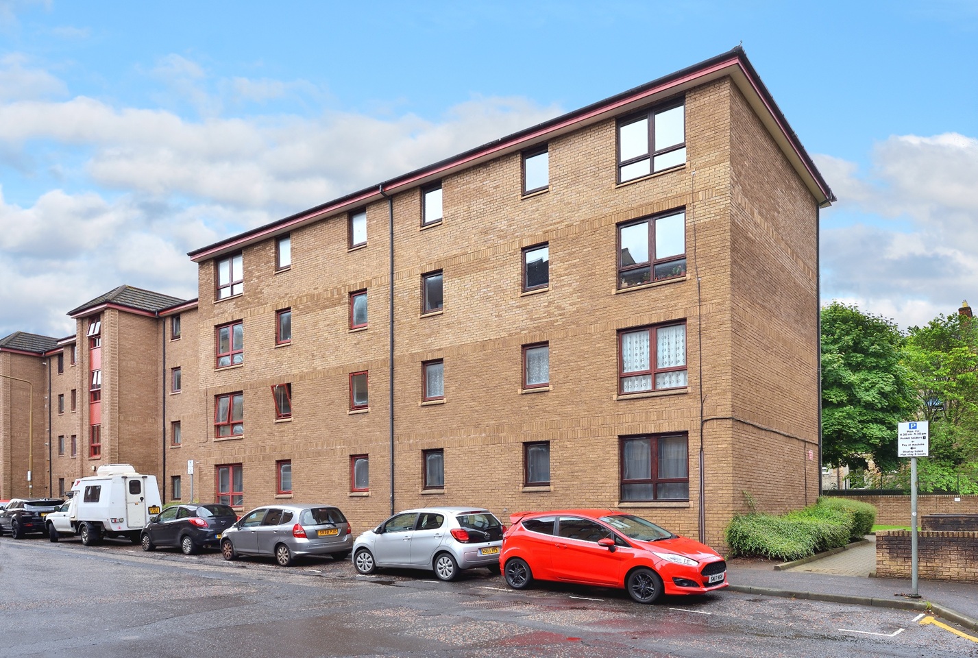 3 Bed Flat, Sienna Gardens, EH9