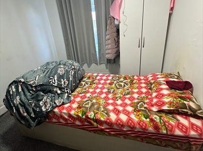 Room in a Shared House, Staines, TW19