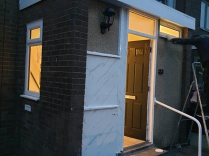 3 Bed Terraced House, Bankside Close, OL9