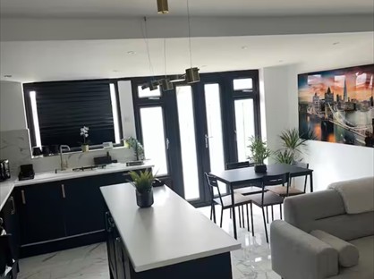 3 Bed Semi-Detached House, Mygrove Gardens, RM13