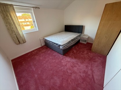 Room in a Shared House, North Eleventh Street, MK9