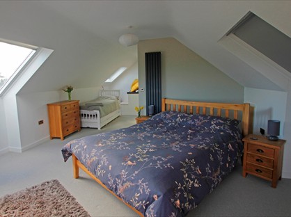 1 Bed Flat, St Daniel's Hill, SA71