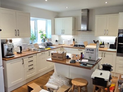 4 Bed Detached House, Exeter Road, EX8