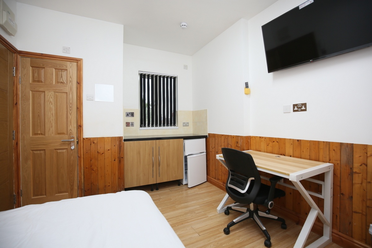 Additional image 2 of Bedsit, King Richard Street, CV2, N1 7GU