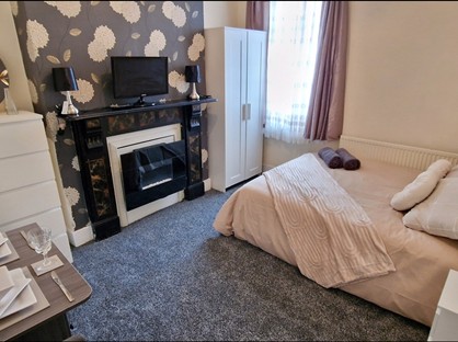 Room in a Shared House, Brook Road, CR7