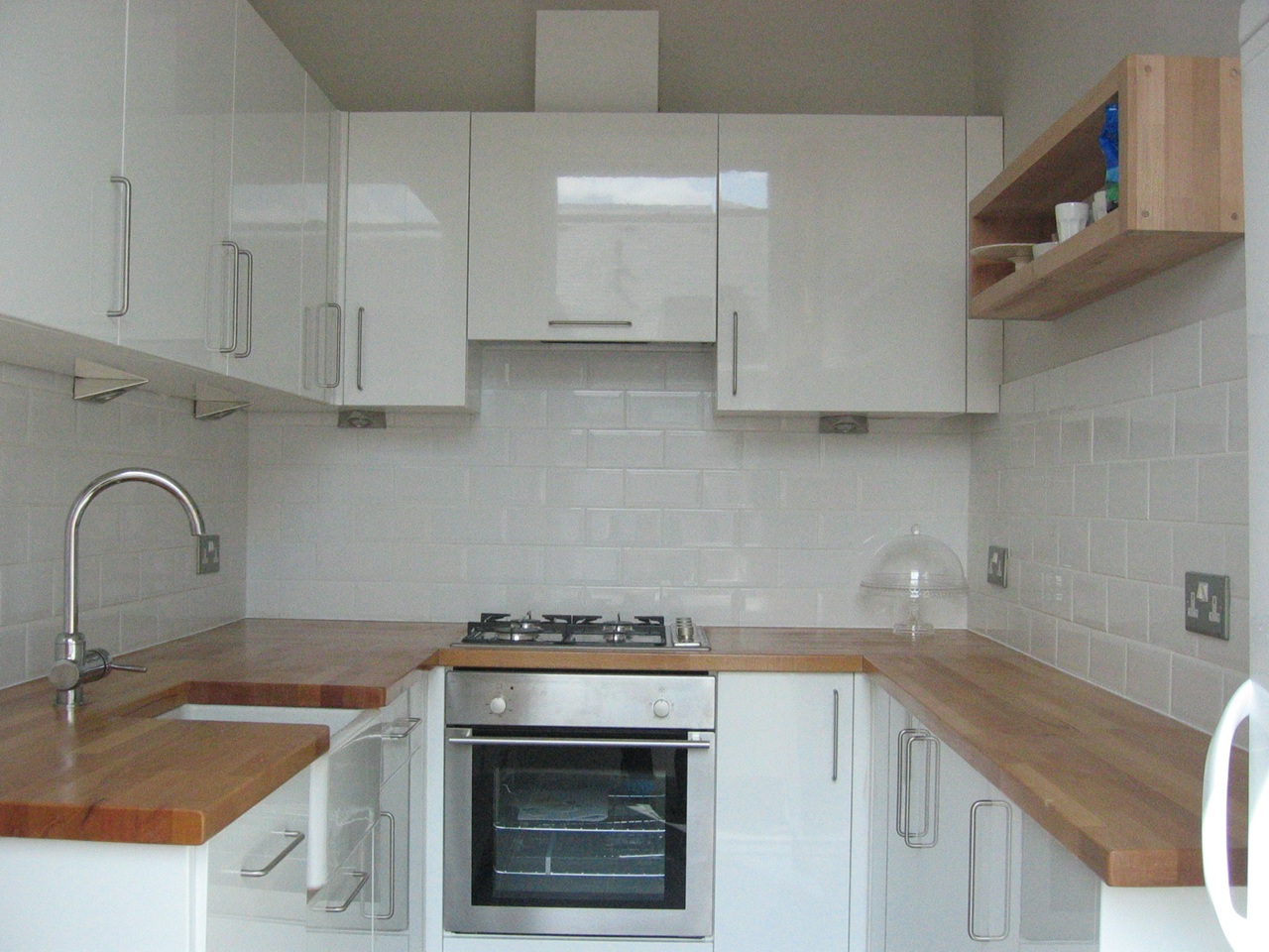 2 Bed Flat, Kirk St, EH6 photo 2