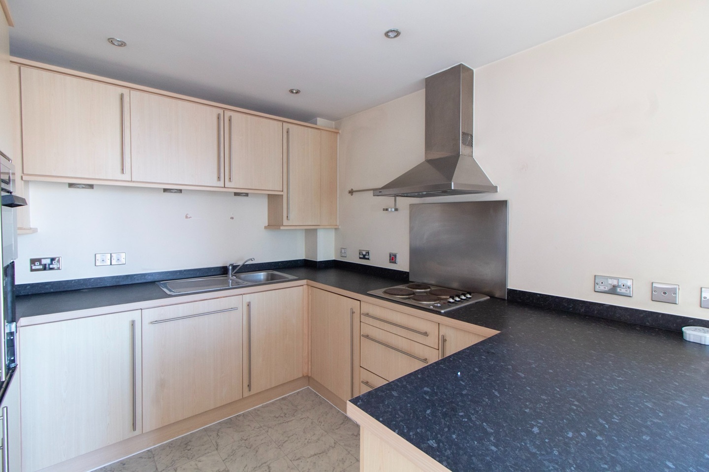 2 Bed Flat, Ranger Court, SO14