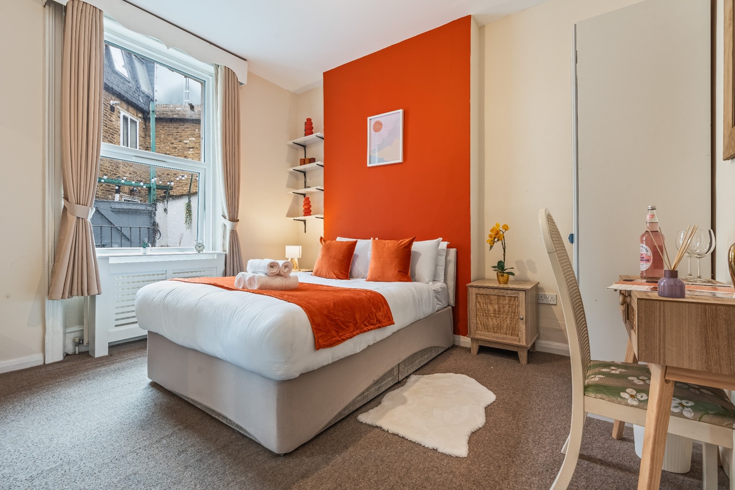 3 Bed Flat, Filmer Road, SW6