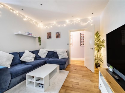 2 Bed Flat, Sefton Lodge, SL4