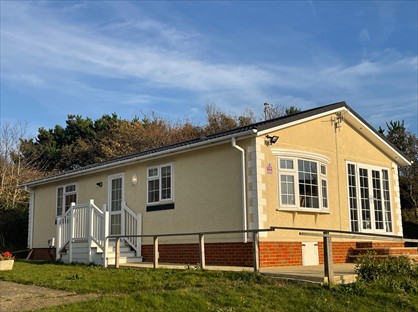 2 Bed Mobile Home, Peacehaven, BN10