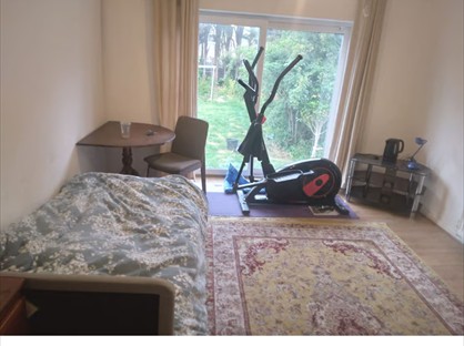Room in a Shared House, Grasmere Gardens, HA3