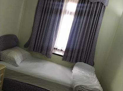 Room in a Shared House, Queenborough Gardens, IG2