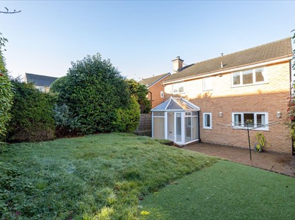 4 Bed Detached House, Wyne Close, SK7