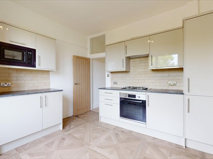 2 Bed Flat, Greenham Road, N10