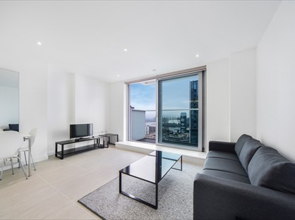 1 Bed Flat, Pan Peninsula Square, E14