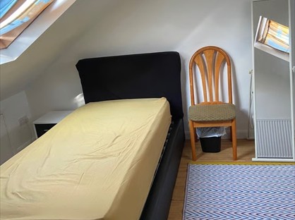 Room in a Shared House, Roman Road, E6