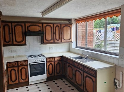 3 Bed Terraced House, Barns Lane, WS4