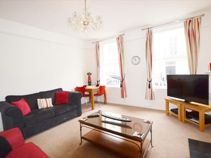 2 Bed Flat, Devonshire Place, BN2